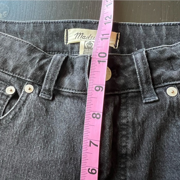 Madewell The Curvy '90s Straight Jean in Black Wash Size 27P. - Picture 8 of 9